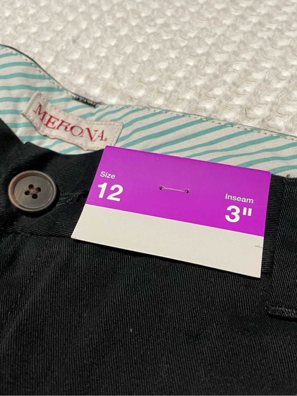 NWT Merona Women's Black Shorts - Picture 3 of 5